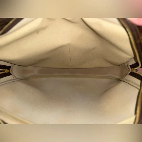 Louis Vuitton Reporter GM Monogram Shoulder Bag - Picture 12 of 13